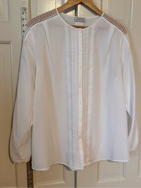 Tahari White Women's Button-Front Lace Trim Blouse